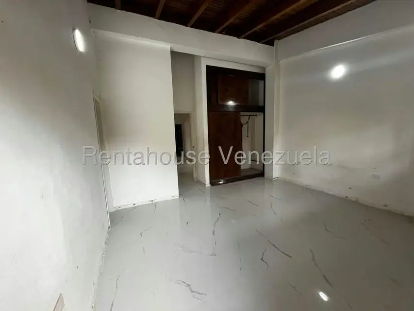 Casa (Multipes Niveles) en Venta en El Marques, Distrito Metropolitano - 27