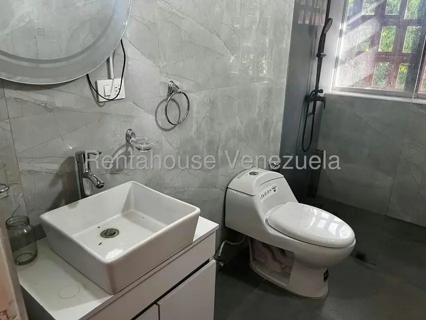 Casa (Multipes Niveles) en Venta en El Marques, Distrito Metropolitano - 31