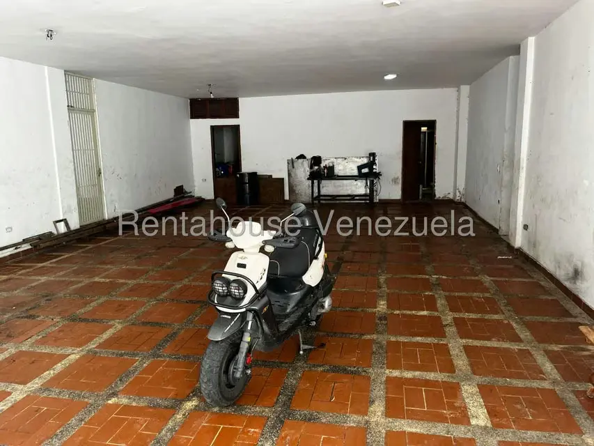 Casa (Multipes Niveles) en Venta en El Marques, Distrito Metropolitano - 4