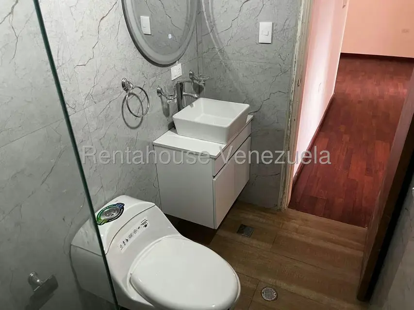 Casa (Multipes Niveles) en Venta en El Marques, Distrito Metropolitano - 44
