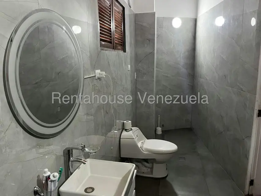 Casa (Multipes Niveles) en Venta en El Marques, Distrito Metropolitano - 46