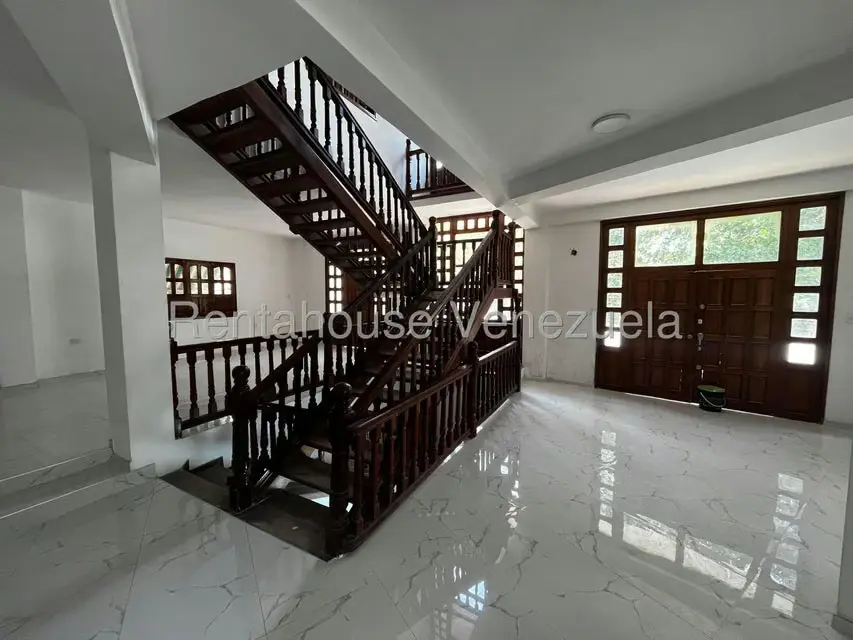 Casa (Multipes Niveles) en Venta en El Marques, Distrito Metropolitano - 9