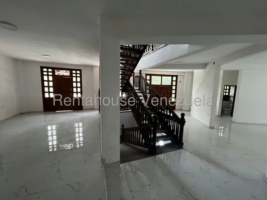 Casa (Multipes Niveles) en Venta en El Marques, Distrito Metropolitano - 10