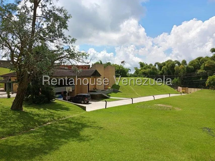 Casa (1 Nivel) en Venta en Oripoto, Distrito Metropolitano - 36
