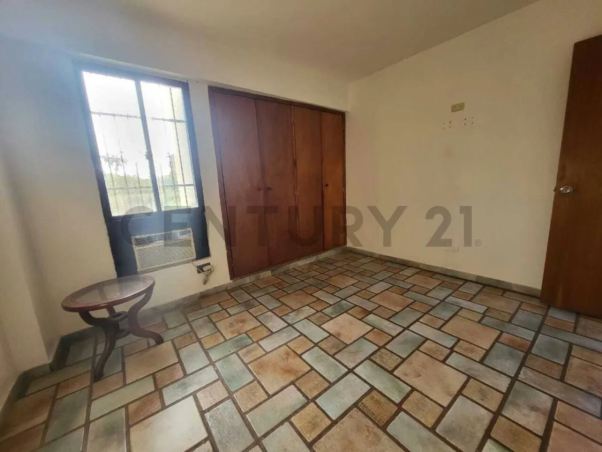 Confort y ubicación estratégica en Barcelona piso 1 - 7