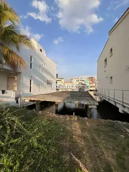 View 1
