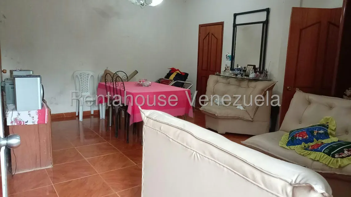 Apartamento (1 Nivel) en Venta en Parroquia Santa Rosalia, Distrito Metropolitano - 16