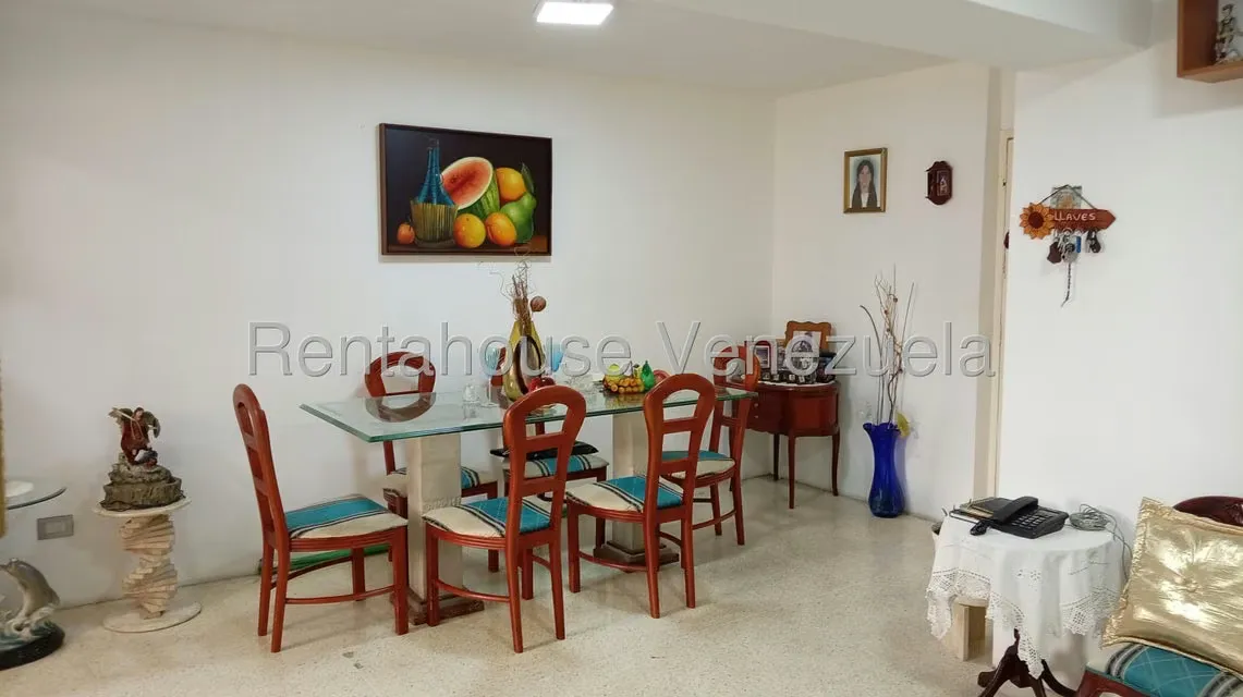 Apartamento (1 Nivel) en Venta en Parroquia Santa Rosalia, Distrito Metropolitano - 3