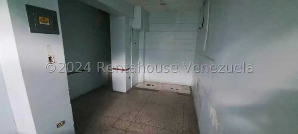 Local Comercial en Venta en Catia, Distrito Metropolitano - 13