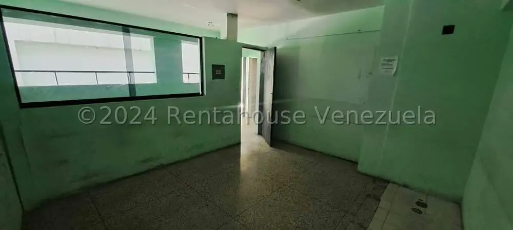 Local Comercial en Venta en Catia, Distrito Metropolitano - 2