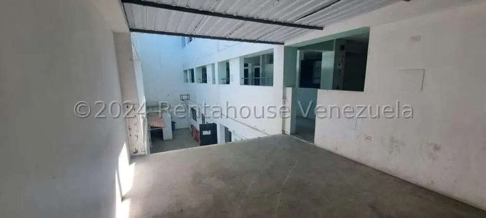 Local Comercial en Venta en Catia, Distrito Metropolitano - 30