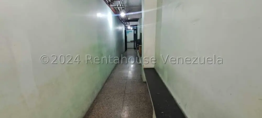 Local Comercial en Venta en Catia, Distrito Metropolitano - 31