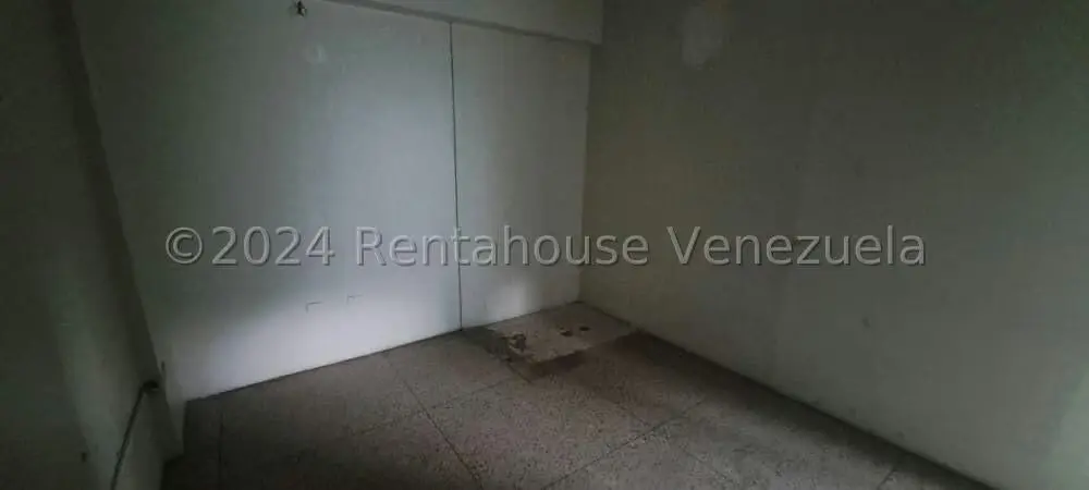 Local Comercial en Venta en Catia, Distrito Metropolitano - 43