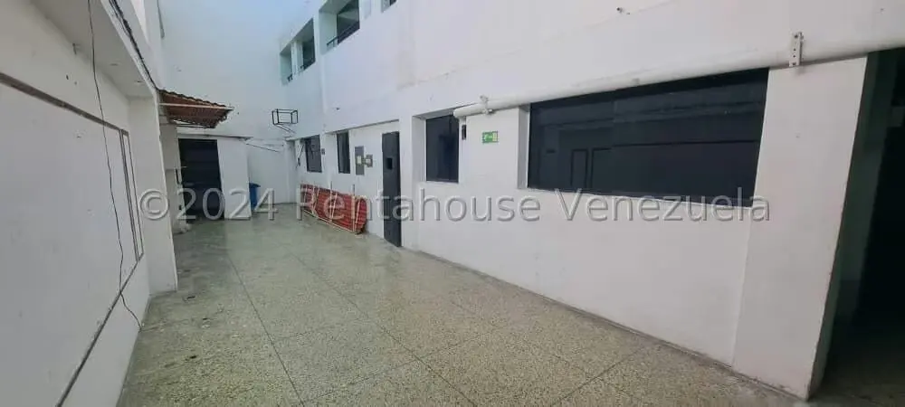 Local Comercial en Venta en Catia, Distrito Metropolitano - 49