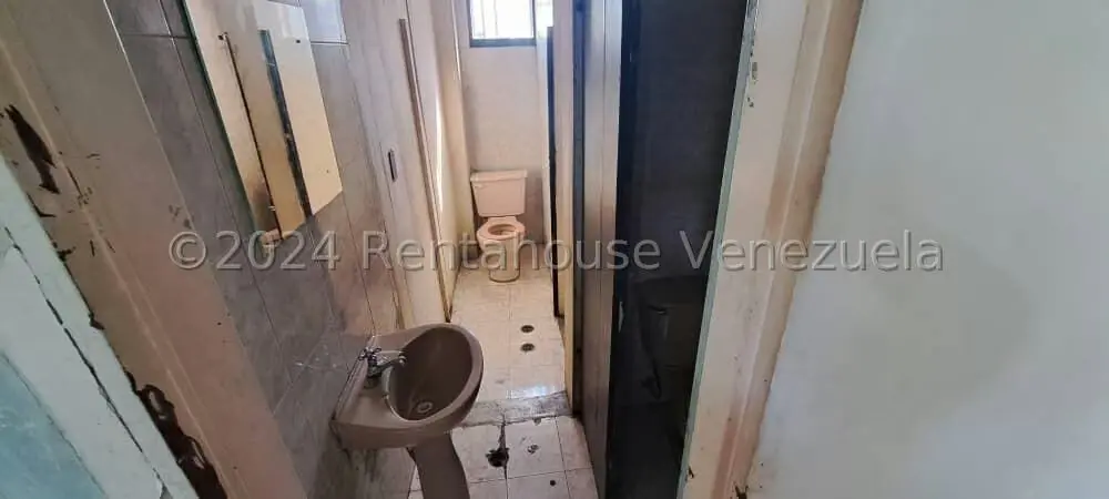 Local Comercial en Venta en Catia, Distrito Metropolitano - 58