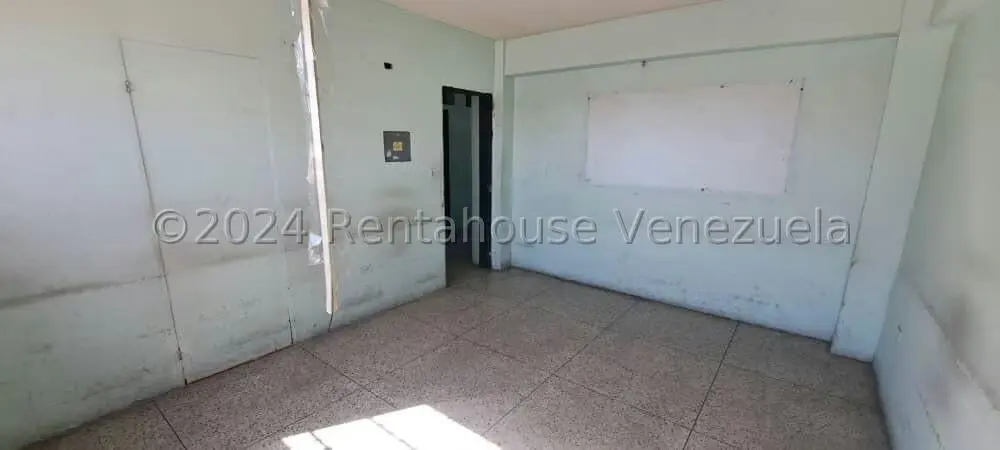 Local Comercial en Venta en Catia, Distrito Metropolitano - 72