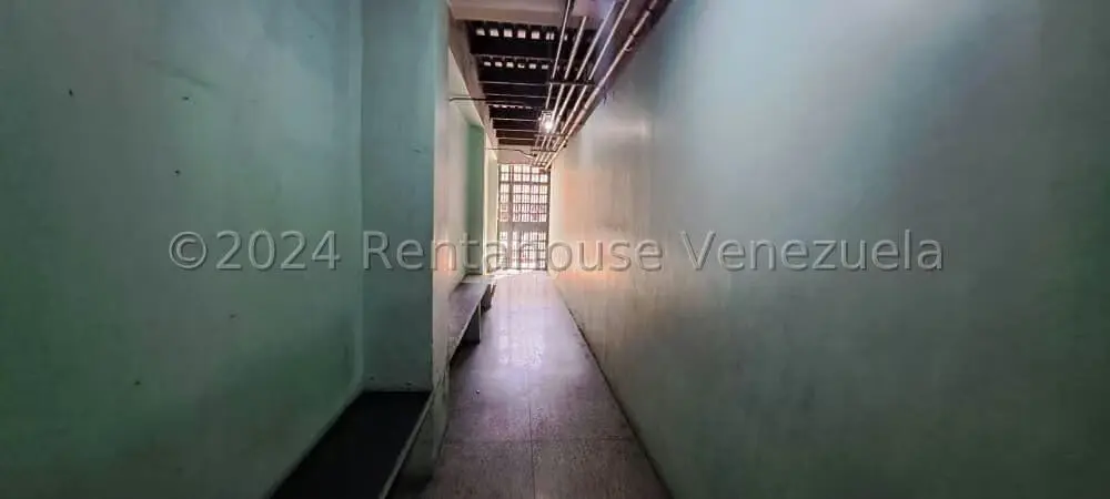 Local Comercial en Venta en Catia, Distrito Metropolitano - 74