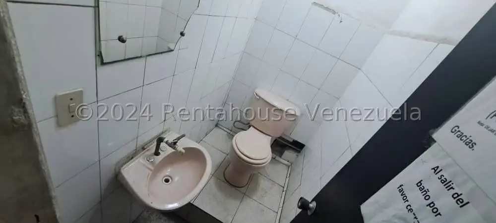 Local Comercial en Venta en Catia, Distrito Metropolitano - 75