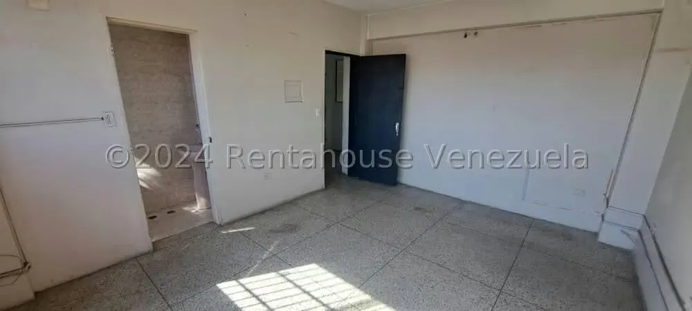 Local Comercial en Venta en Catia, Distrito Metropolitano - 87