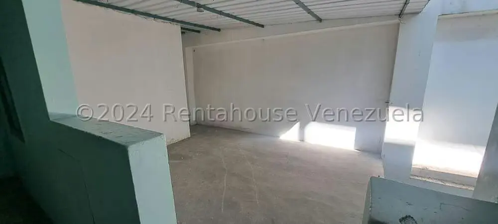 Local Comercial en Venta en Catia, Distrito Metropolitano - 92