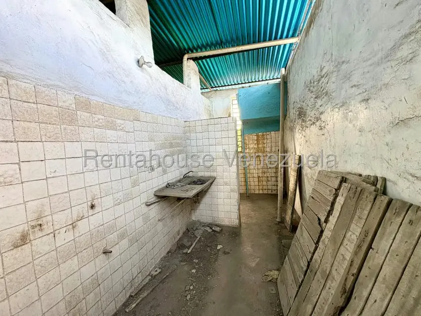 Edificio en Venta en Centro, Lara - 14