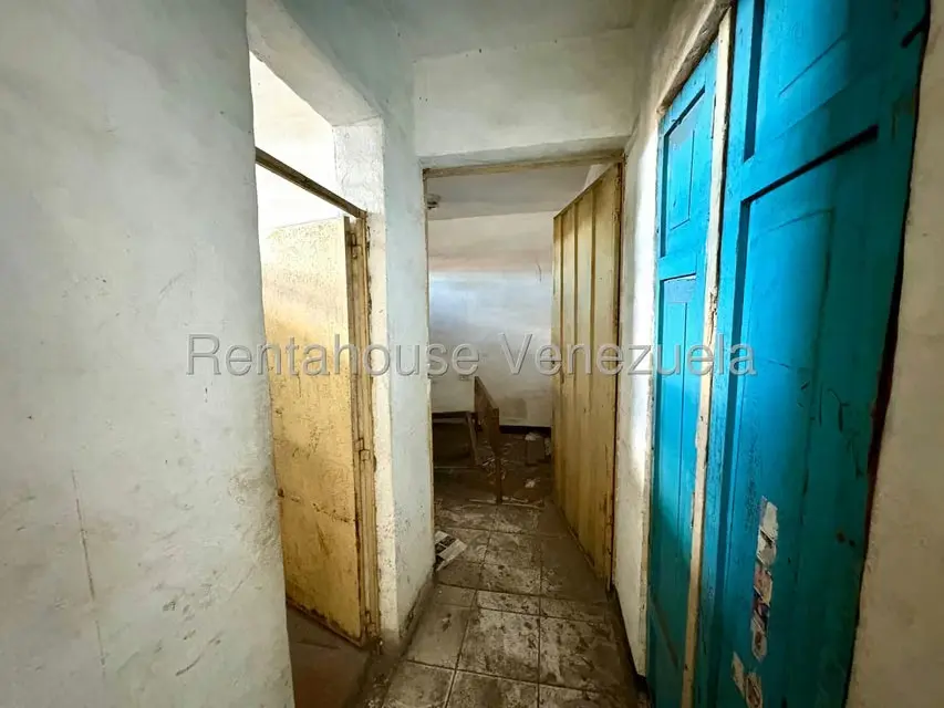 Edificio en Venta en Centro, Lara - 10