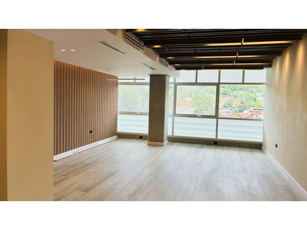 Se Alquilan 2 oficinas Torre Dos Torres en el Hatillo 49m2 - 12