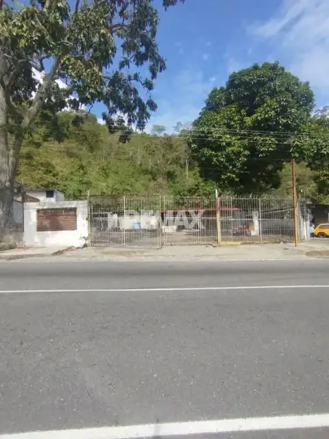 Modalidad de Venta o Alquiler,una propiedad con mucho potencial comercial.