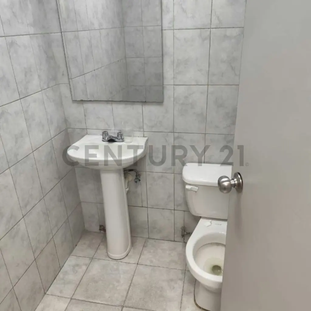 Ave Nva Granada Local Venta, Visibilidad, Tráfico Personas, el Espacio Perfecto! - 11
