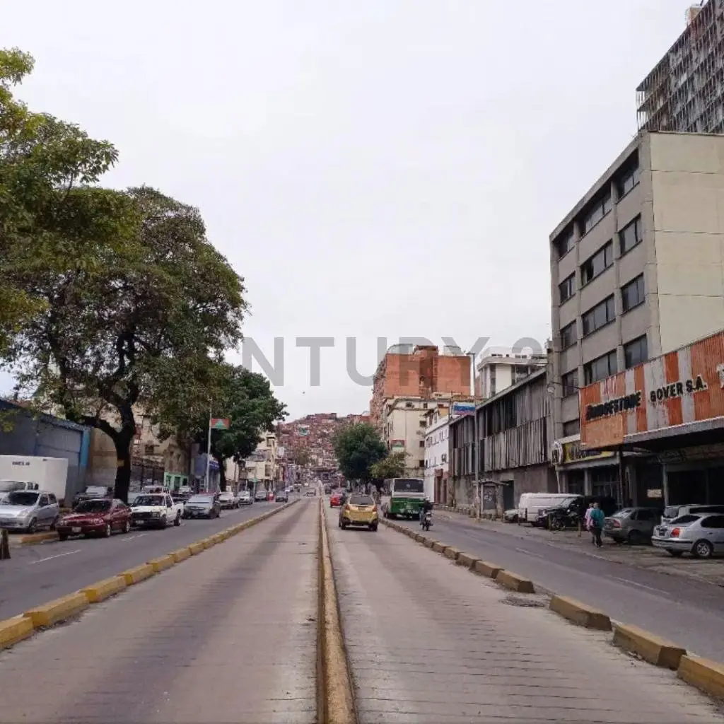 Ave Nva Granada Local Venta, Visibilidad, Tráfico Personas, el Espacio Perfecto! - 12