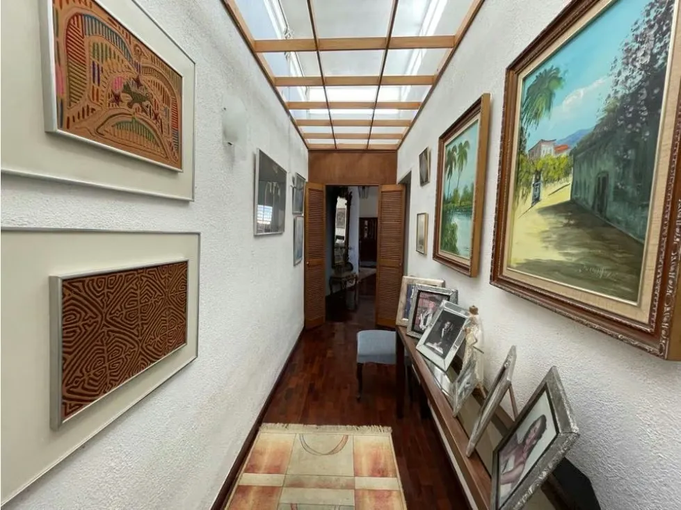 Se Vende Casa 450 M2 en la Urbanización Prados del Este - 12