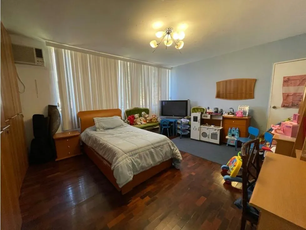 Se Vende Casa 450 M2 en la Urbanización Prados del Este - 15