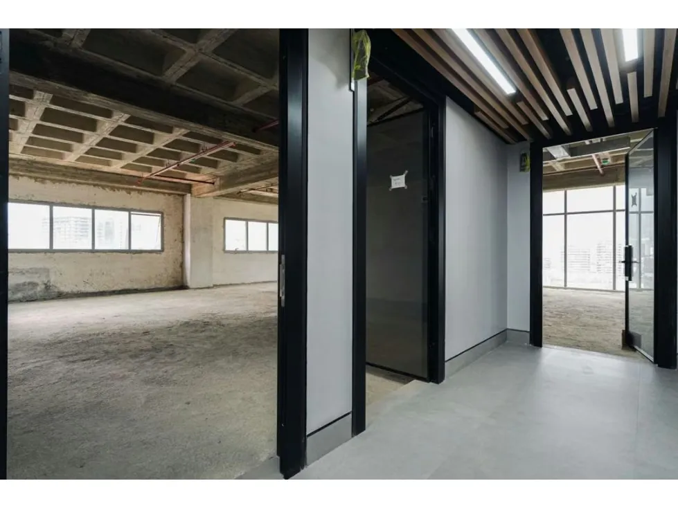 Alquiler Oficinas Torre Nest Las Mercedes 280m2+ Ter..10000$ Obra Gris - 51