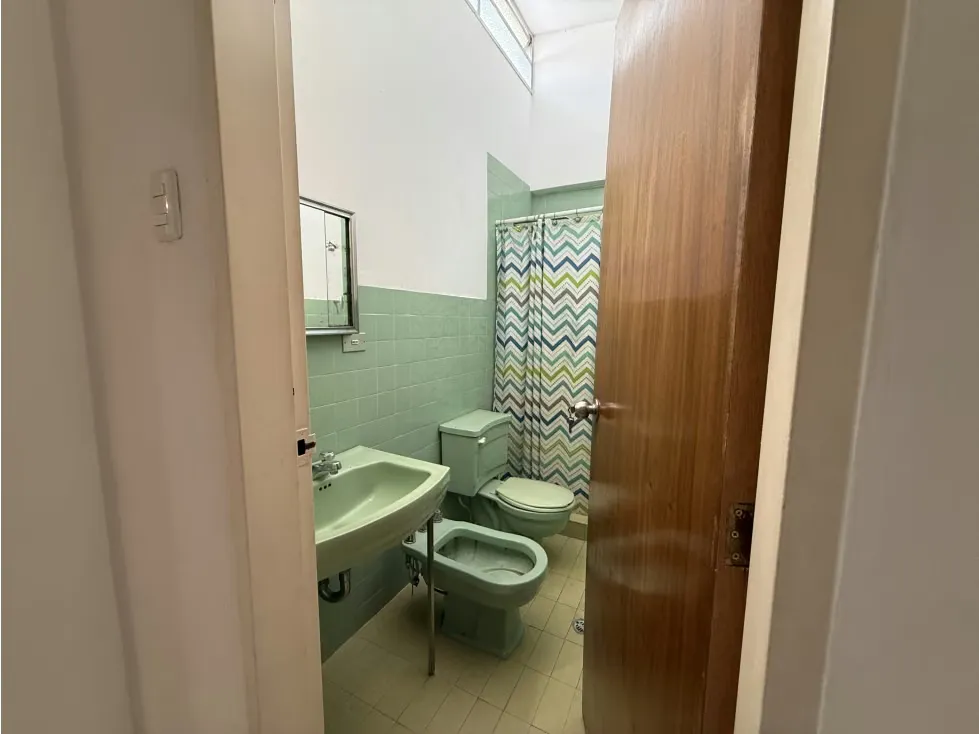 Alquilo Casa uso Comercial en Baruta - 16