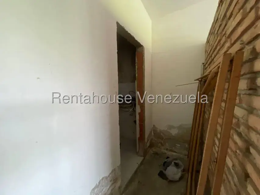 Casa (Multipes Niveles) en Venta en El Pedregal, Lara - 8