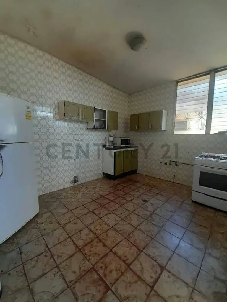 Casa Genoves - 12