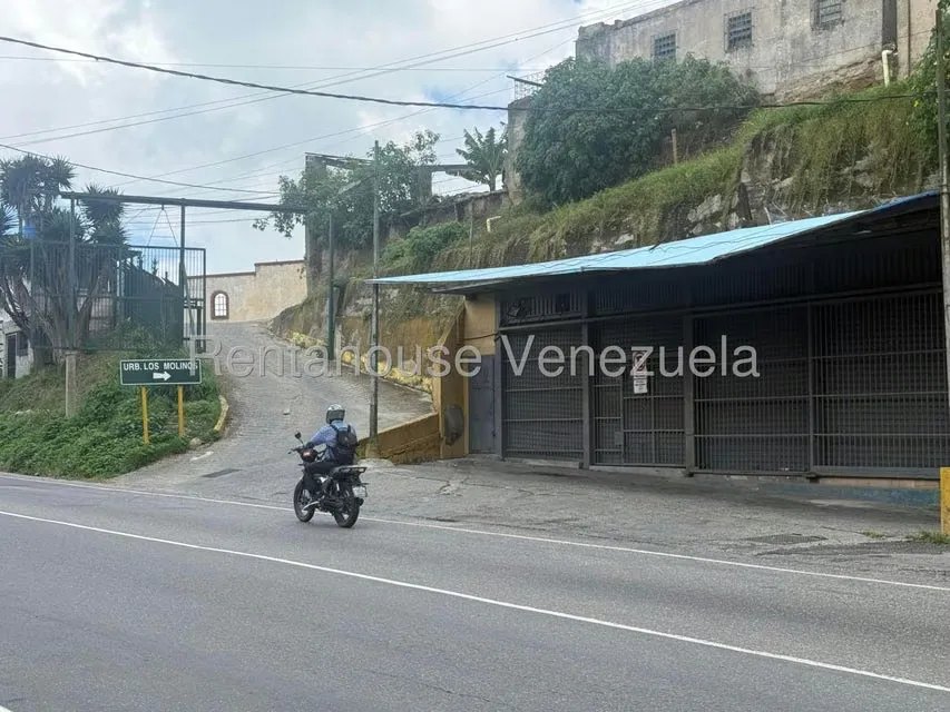 Terreno (Comercial) en Venta en El Junquito, Distrito Metropolitano - 36