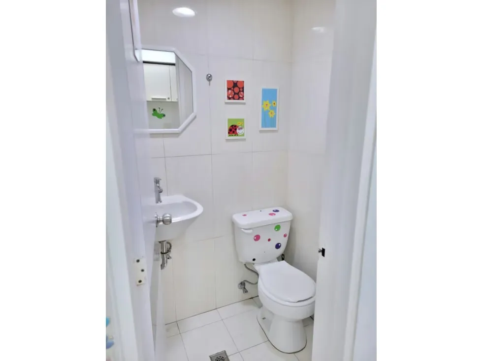Vendo Clínica 2500m2 Chuao 7624 - 8