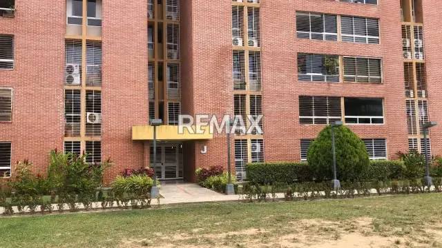 Se Vende Apartamento en El Encantado | 2 Hab + Estudio, Puesto Doble y Seguridad 24 Horas. Obra gris - 3