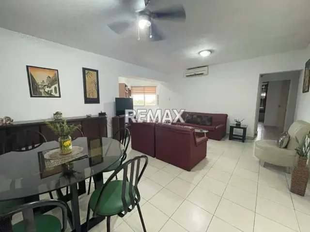 SE OFRECE EN VENTA AMPLIO APARTAMENTO TOTALMENTE AMOBLADO EN PORTO SANTO LECHERÍA ANZOÁTEGUI VENEZUELA CERCA DE LA PLAYA - 2