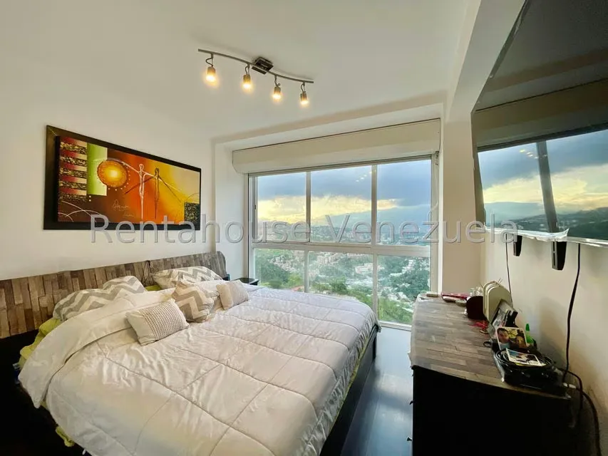 Apartamento (1 Nivel) en Venta en Solar del Hatillo, Distrito Metropolitano - 28