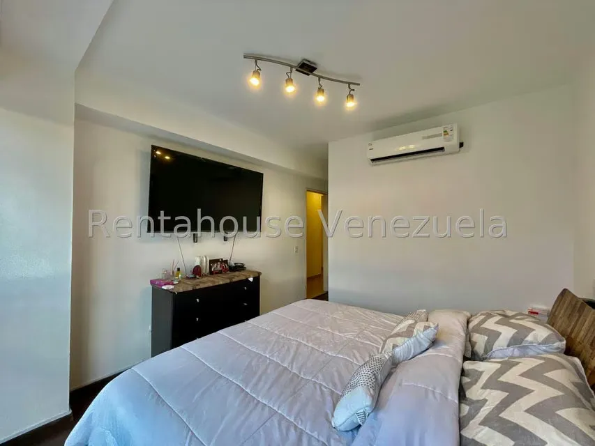 Apartamento (1 Nivel) en Venta en Solar del Hatillo, Distrito Metropolitano - 31