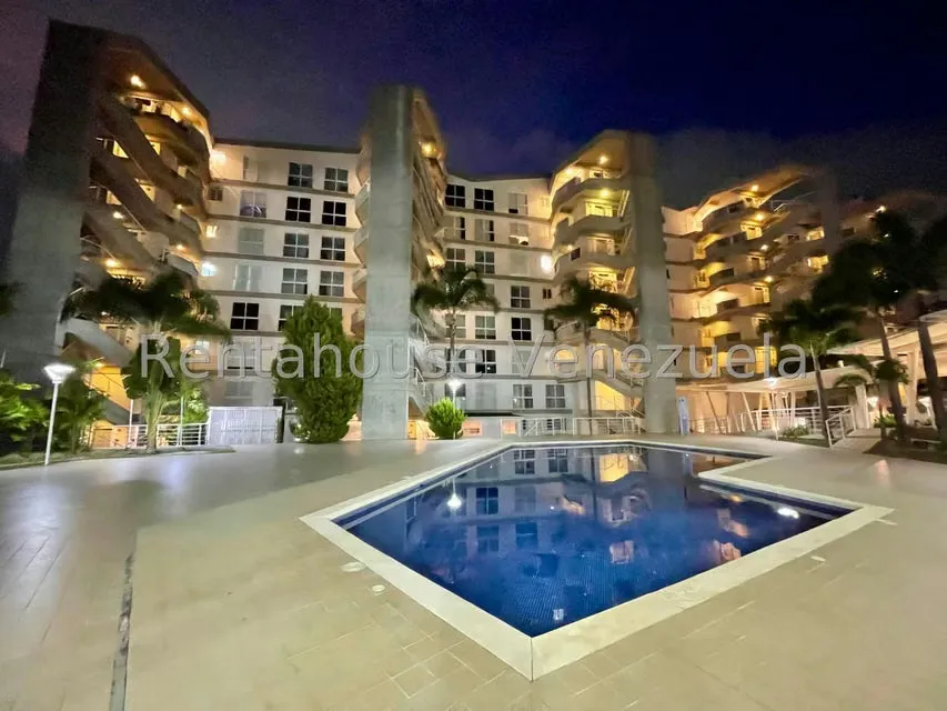 Apartamento (1 Nivel) en Venta en Solar del Hatillo, Distrito Metropolitano - 40