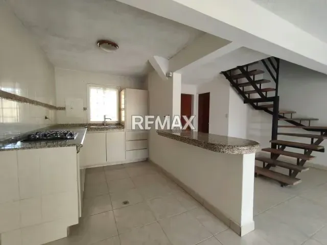 CASA EN VENTA URB VILLA MORA CABUDARE - 4