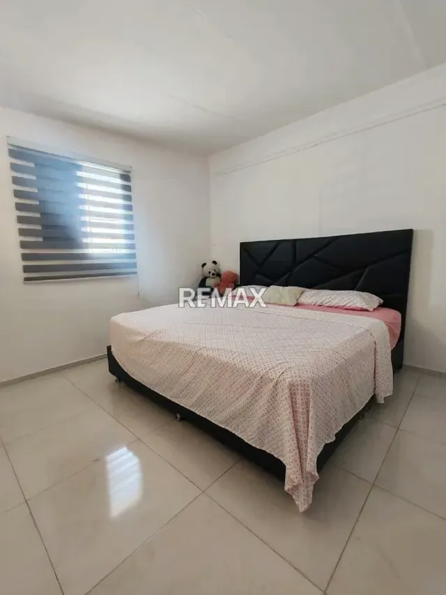 CASA EN VENTA EN LA URB FUNDACIÓN MENDOZA, MARACAY - 12