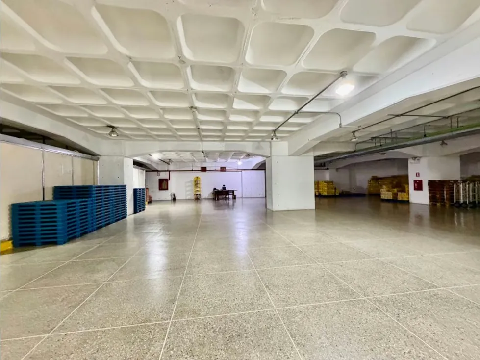 Se vende local comercial 800m2 San Martin - 2
