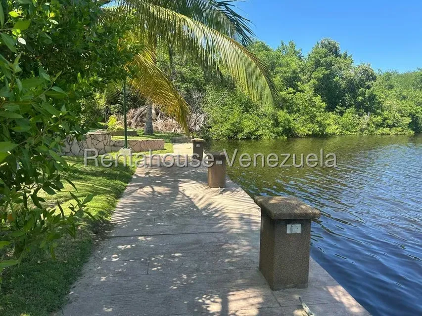 Apartamento (1 Nivel) en Venta en Los Canales de Rio Chico, Miranda - 25