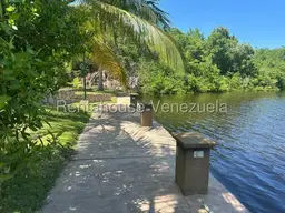 View 25