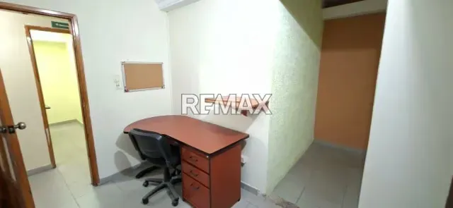 Local para Oficinas Administrativas - 6