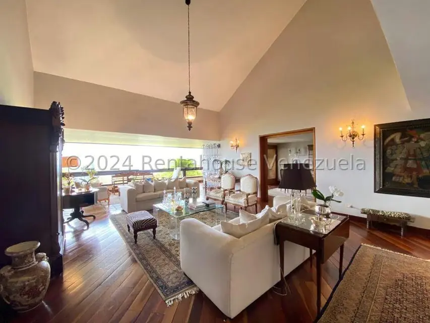 Apartamento (Duplex) en Venta en Oripoto, Distrito Metropolitano - 2